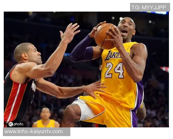 卢赞大洛篮筐保护能力出众既能迅速上提又能快速沉退投篮干扰效果显著